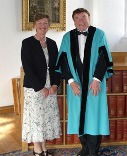 Dr. Alan Howard